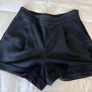 Express High waist faux suede black dress shorts side zipper pockets 10 EUC